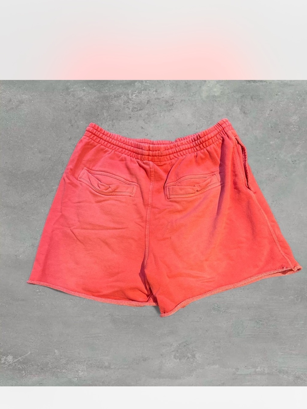Vintage 2000s BDG by Urban Outfitters Red
Sweat Shorts Size M - Picture 2 of 3